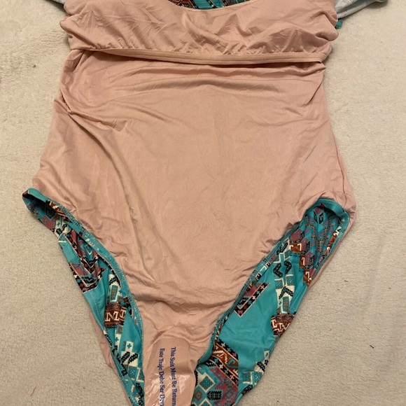 Mae Tribal Aztec Multicolor One Piece - Picture 8 of 14